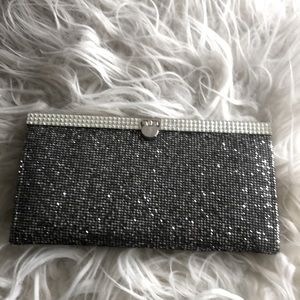 Black/silver evening clutch.